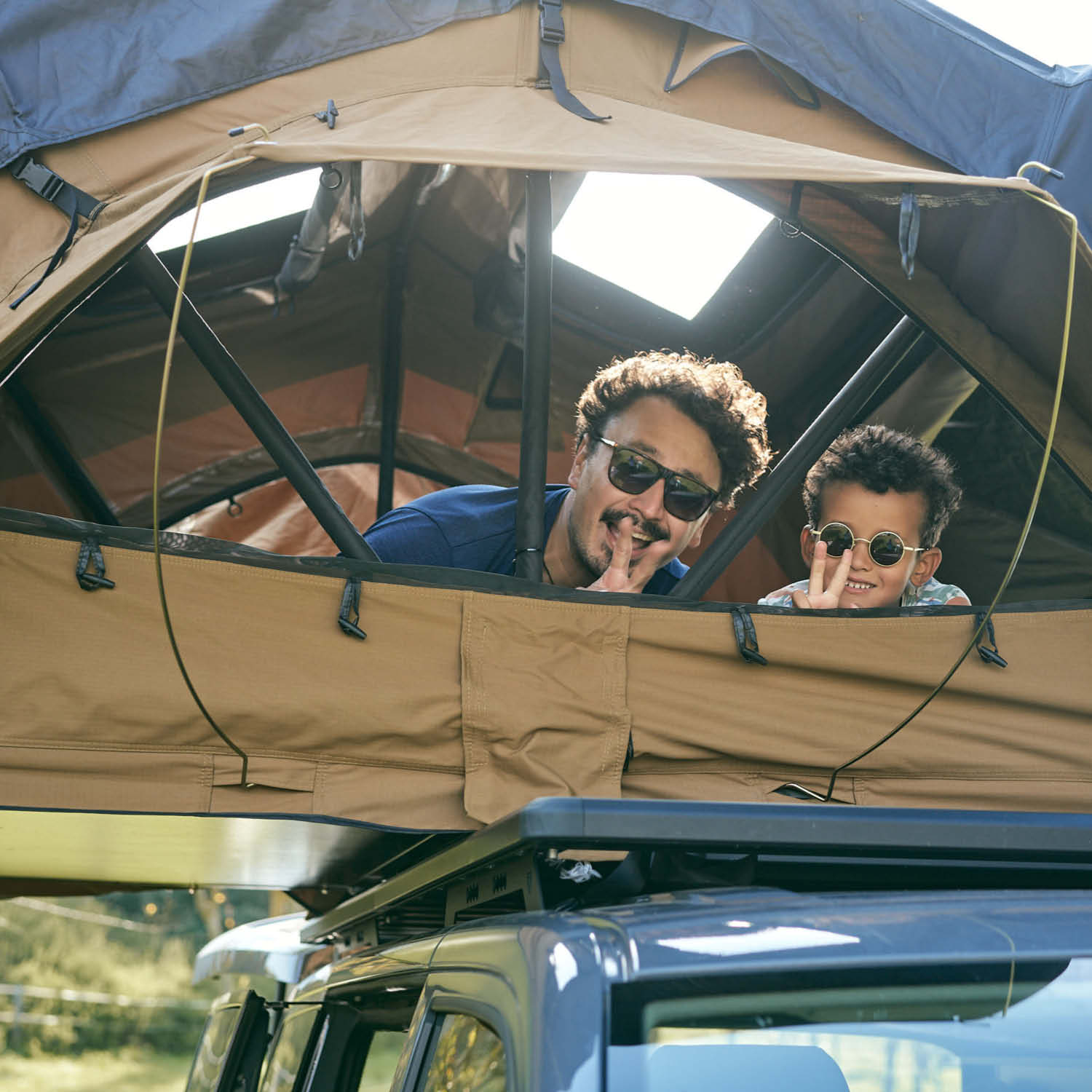 Découvrez les tentes de toit Vickywood !