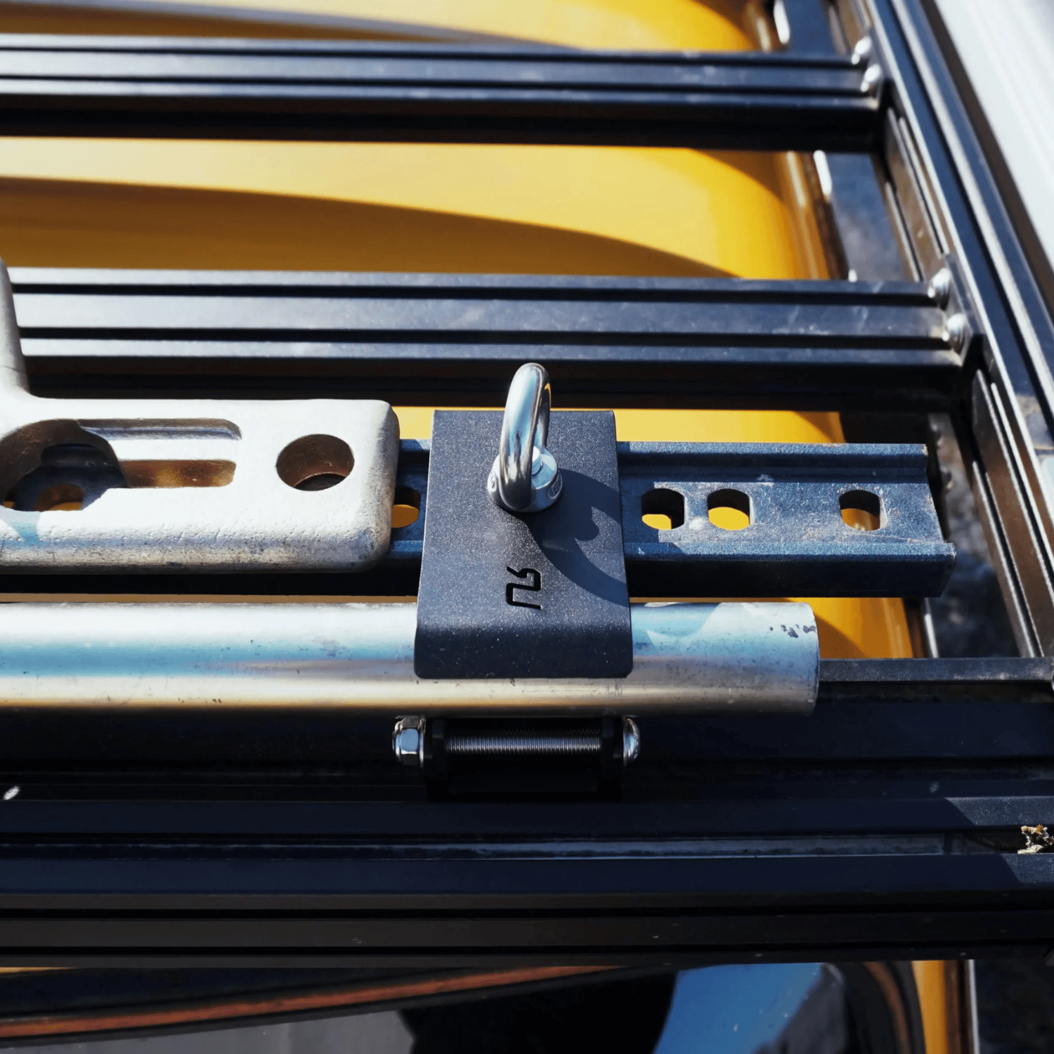 Support de cric Hi-Lift® verrouillable - Rackupgear