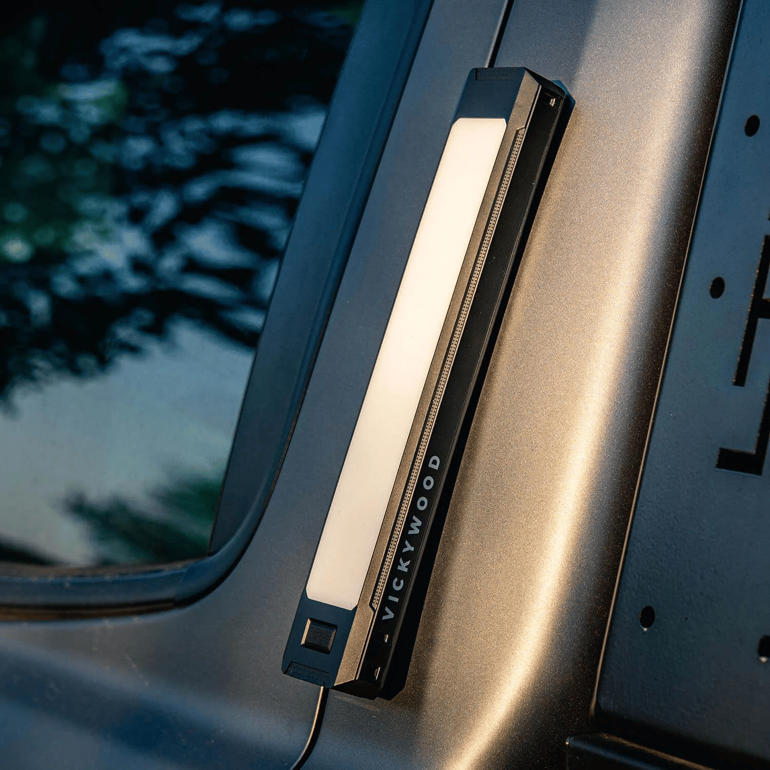 Lampe de camping et de travail - LIT3 TRIPOD Vickywood