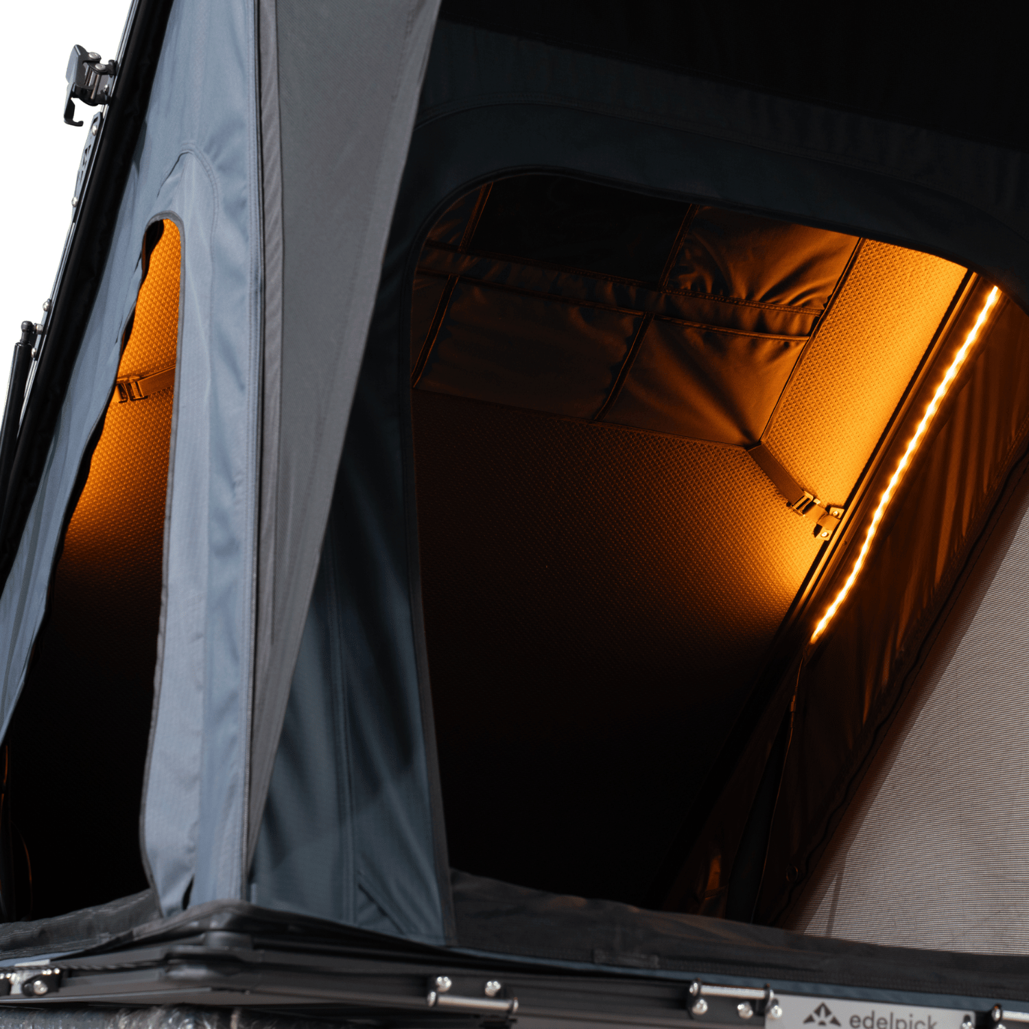 Eiger 130 aluminum hardtop tent