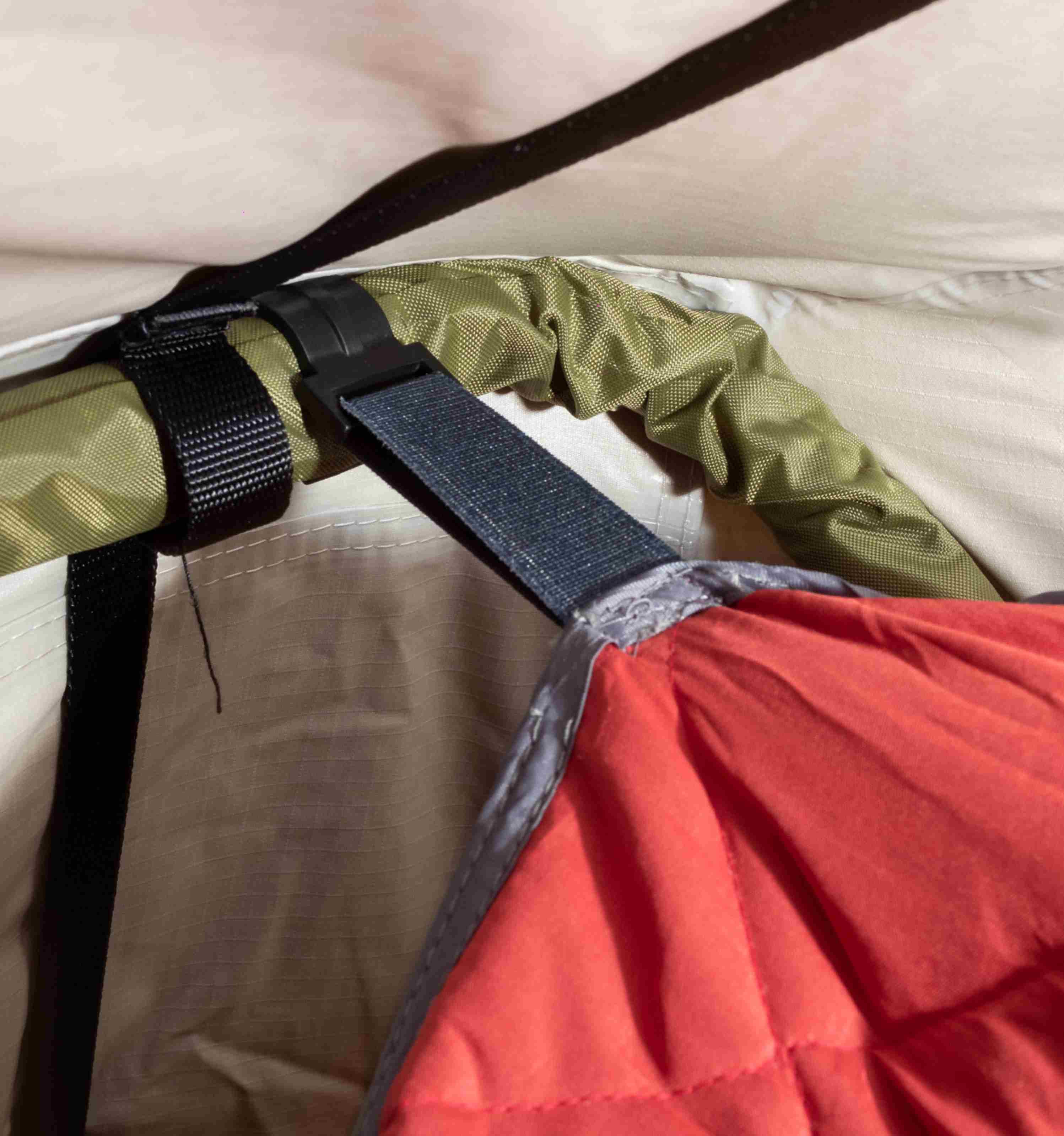 Thermal protection for roof tent Jovive