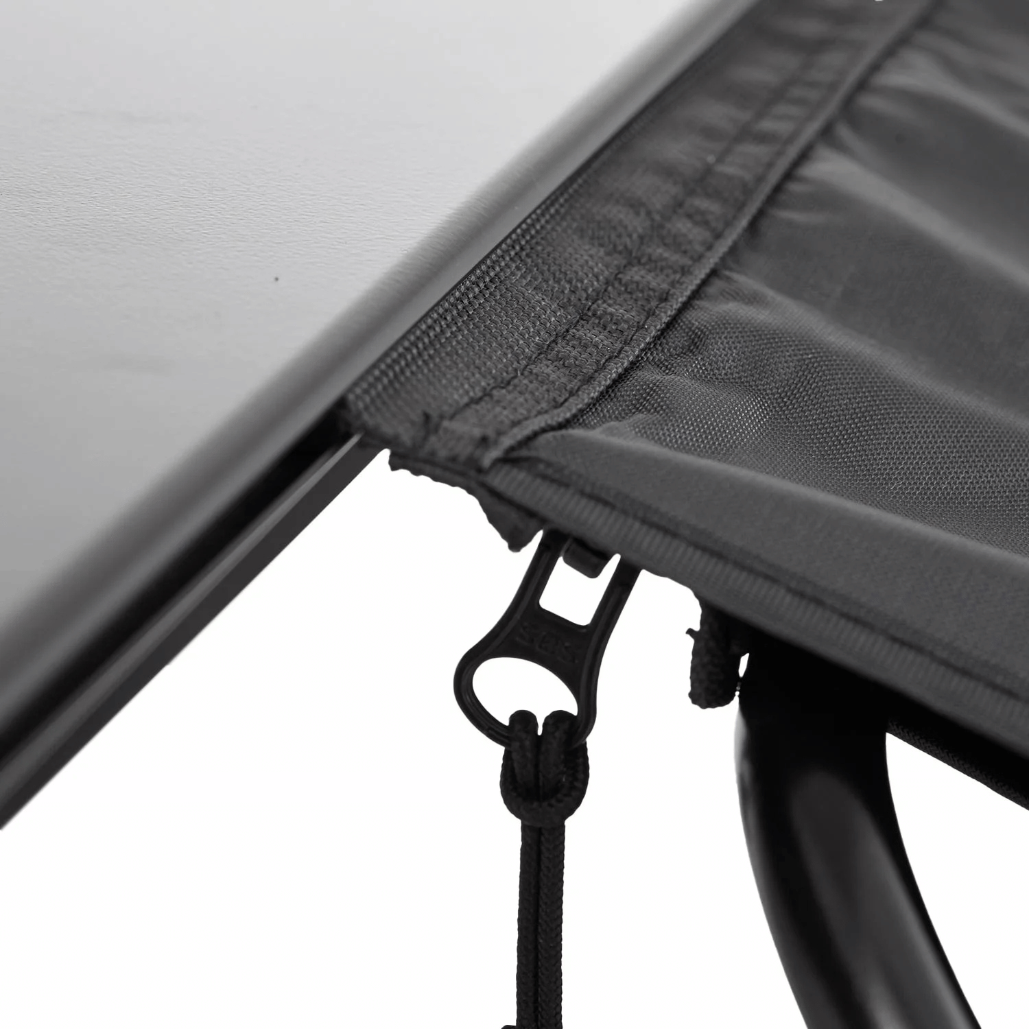 Self-supporting tent space for individual wall for side awning Vickywood