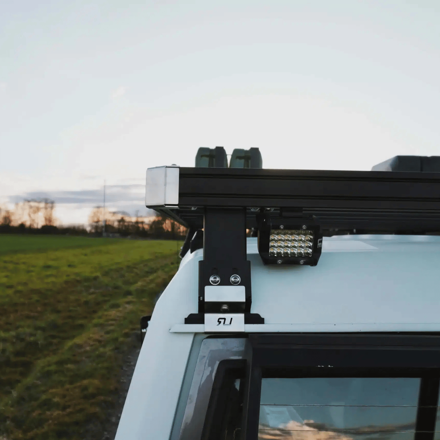 Toyota Land Cruiser 73 Dachträger – Rackupgear