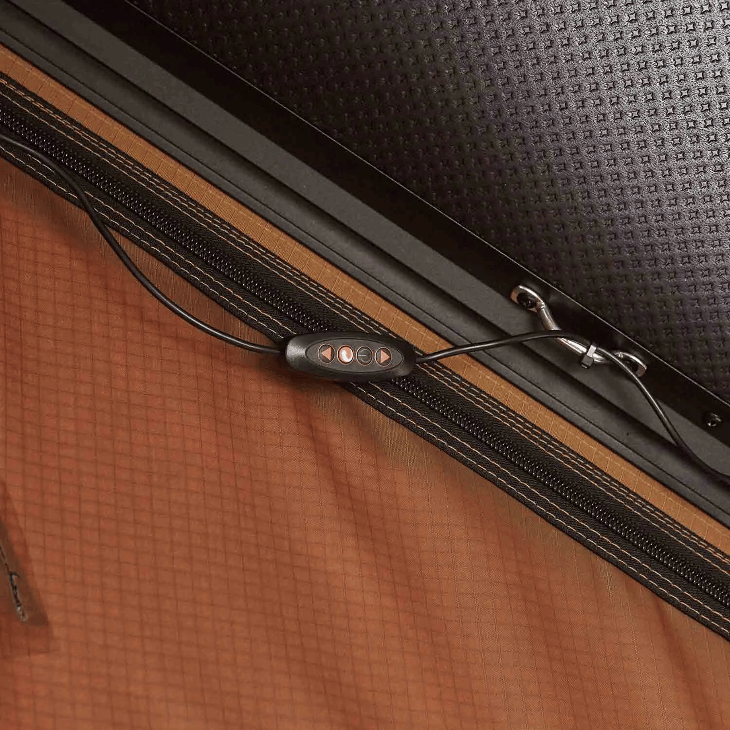 Tente de toit Vickywood CUMARU UP 145 - Camel