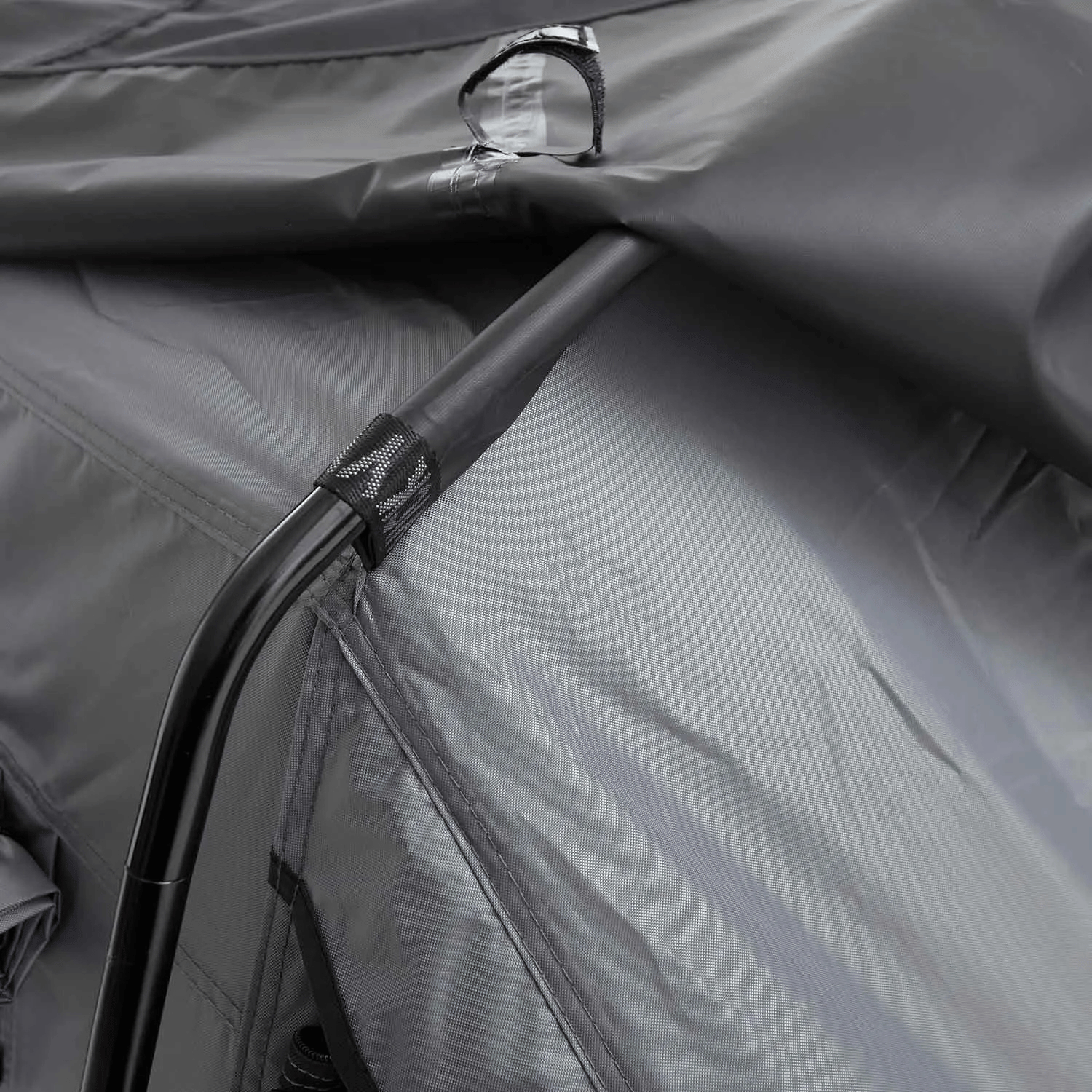 Self-supporting tent space for individual wall for side awning Vickywood